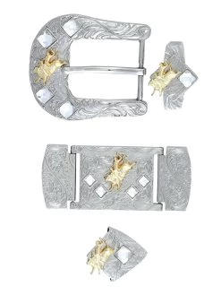 Herraje Para Cinto Vaquero De 1 1/2" Adorno Jinete Cristal Blanco 6-Pzas De Metal Plateado Grabado 'El General' - ID: 41521